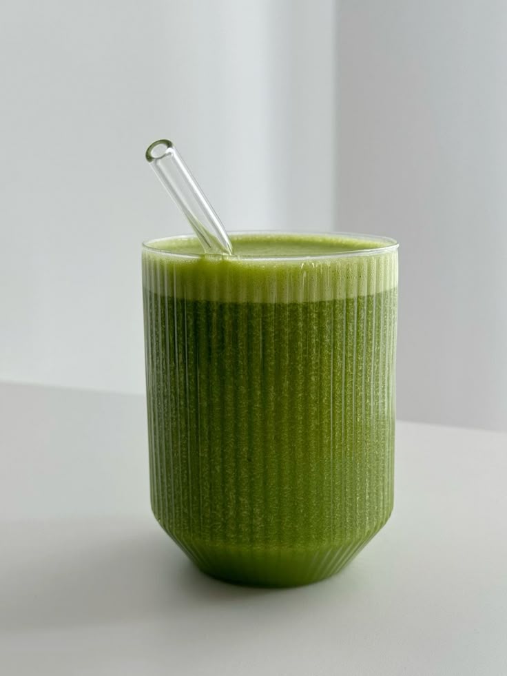 Smoothie verde: la receta para cuando tu cuerpo te pide algo verde