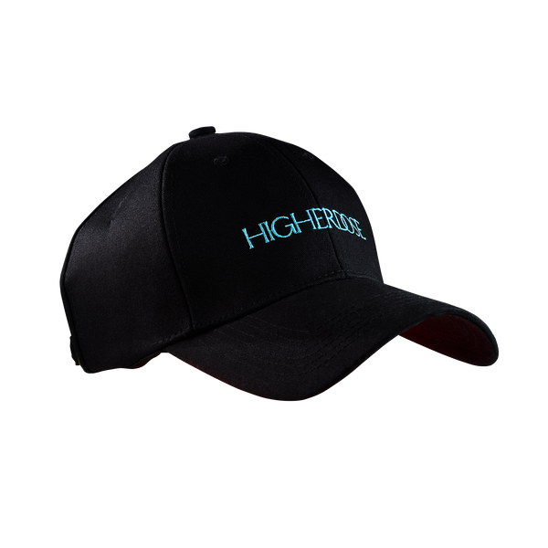 Gorra de terapia de luz roja para el cuero cabelludo que estimula la salud del cabello desde la raíz.