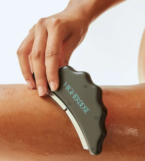 Ayuda a disminuir la cellulitis. Acelera el drenaje linfatico y esculpe y reafirma visiblemente. Disponible en Mexico en amani. 